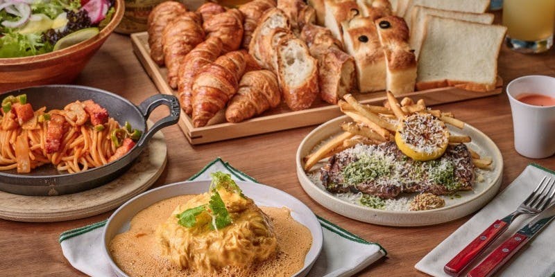 The TAILOR YARD MAIN DINING�^�z�e�����g���|���^�� ��䒬�g���b�N�X