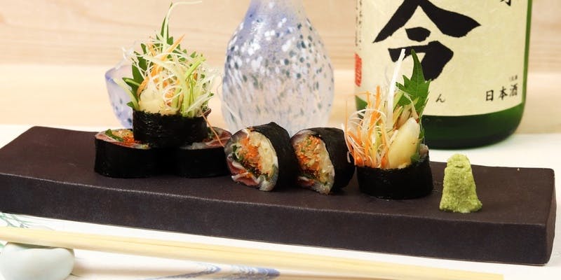 平日月～木曜日限定！飲み放題込み高千代コース