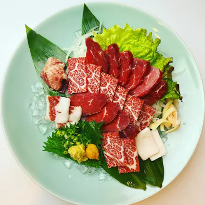 七十余年の想いをのせて、熊本の味をおもてなし