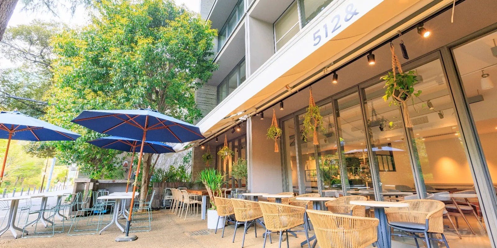 ゴーイチニ カフェアンドグリル (512 CAFE&GRILL) - 乃木坂/カフェ