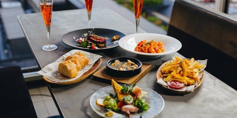 【女子会BIRTHDAY COURSE】女子会誕生日コース（3名様以上限定）