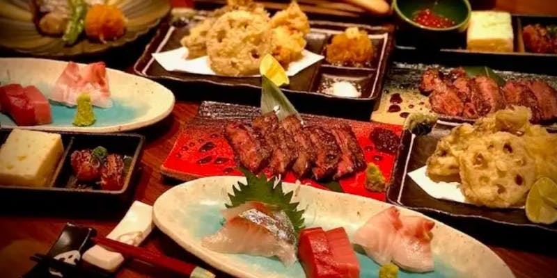 季節の天ぷら・本日の焼きもや〆のだし汁うどん含む　全6品