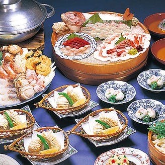 新鮮な魚介を使った多彩な料理