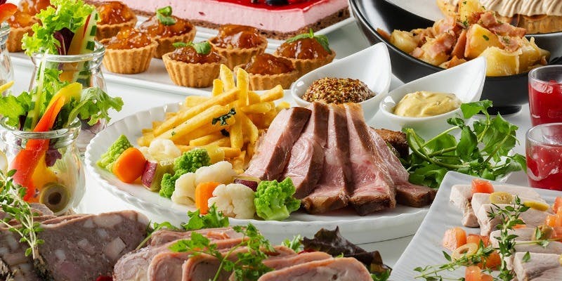 【12月ランチブッフェ】（平日）