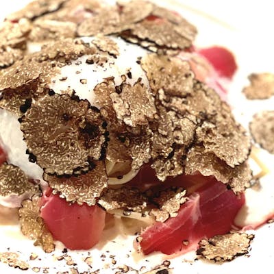 季節の恵みを活かした本格ビストロ料理