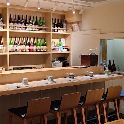 日本酒を嗜むための隠れ家空間