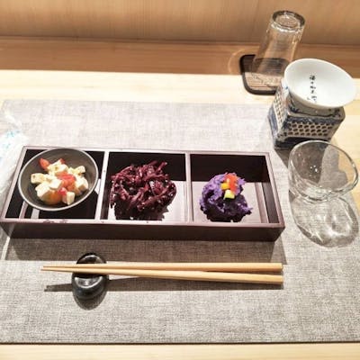 日本酒の味を最大限に活かす季節料理と新鮮野菜