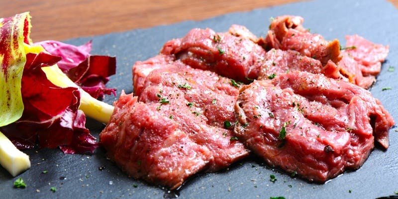 【シェフおすすめコース 全8品】前菜4種、パスタ、リゾット、牛カイノミ、ドルチェ＋2h飲み放題付