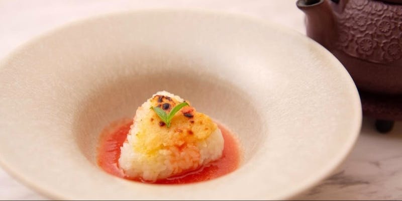 【季節のフルコース 全8品】アミューズ、前菜2種、スペシャリテ、メイン、パスタなど