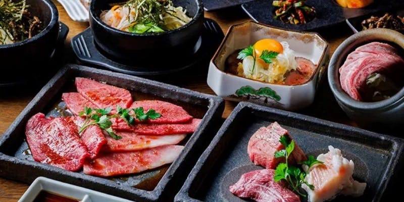 【牛鍋すき焼きサーロインコース】「炙り握り寿司」「仙台牛鍋」等