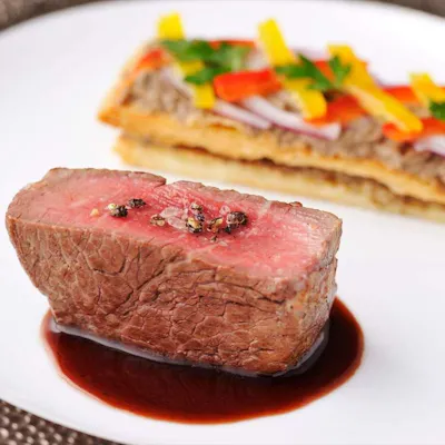 旬食材が彩るシェフ渾身の特別ディナーを