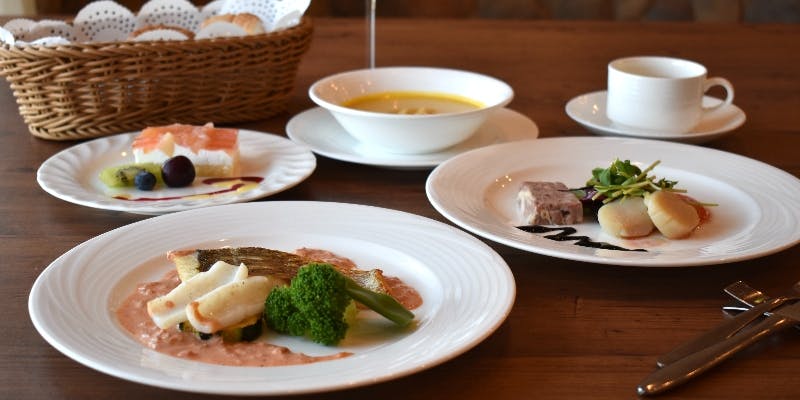 【Aコース】魚料理がメインの全4品