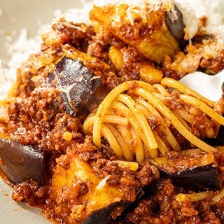 国産牛のボロネーゼと季節のパスタ