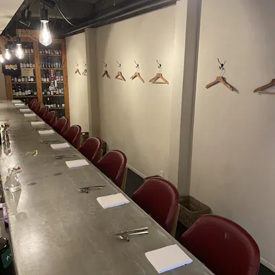 落ち着いた雰囲気の店内