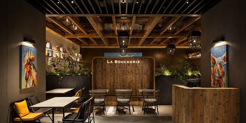 ビストロ アンド カフェ ラウンジ ラ ブーシェリー (BISTRO & CAFE