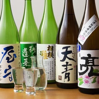 全国47都道府県から厳選した100種類の日本酒