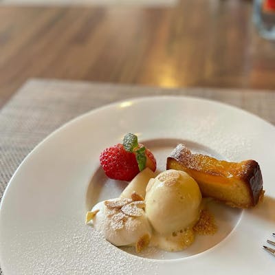 季節の食材を活かした多彩なメニュー