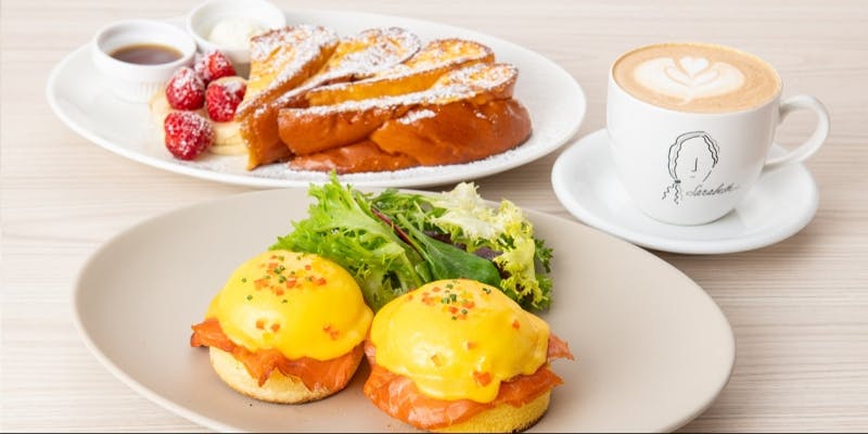 【サラベス特製アフタヌーンティー】デザート5種盛やサンドウィッチ＋乾杯ドリンク