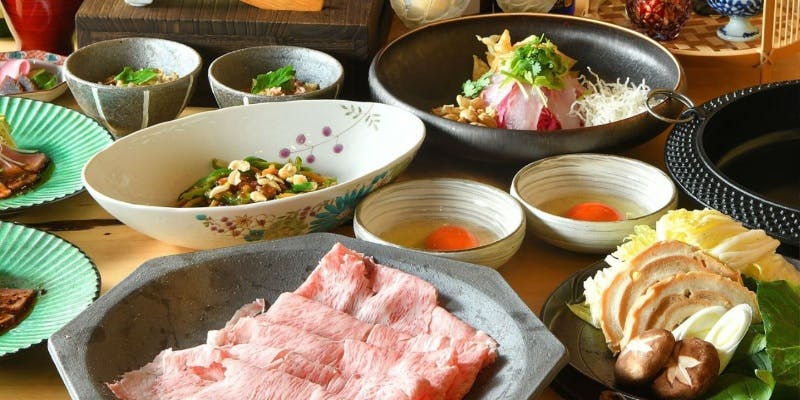 【和牛すき焼きコース】よだれはらみや青椒牛肉絲、和牛土鍋ご飯など＜全8品＞