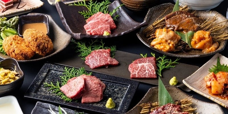 【極コース】厚切り牛上タンと雌牛希少部位、生ハムユッケまで揃えた極上16品
