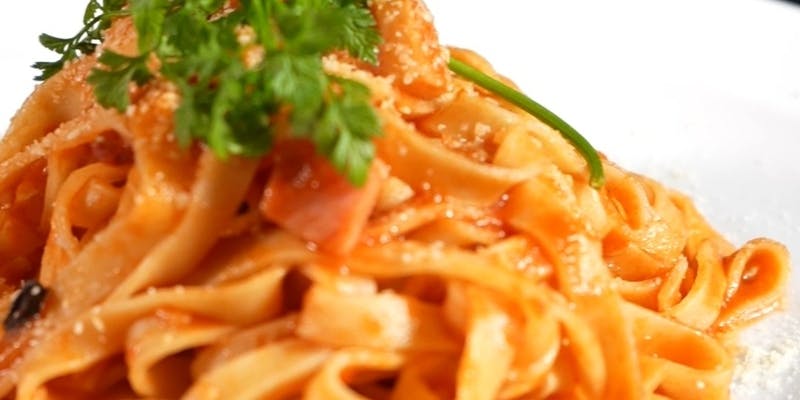 【LunchAcourse】パスタorリゾットor和牛ハンバーグ、デザートetc..