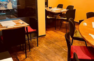 焼鳥とワインのお店 gaku