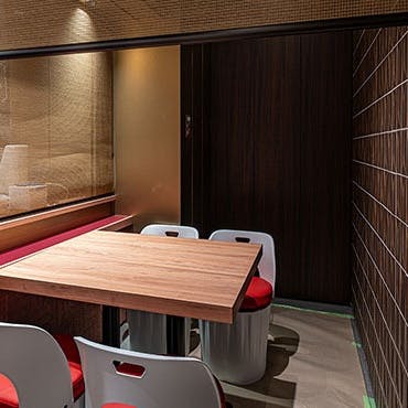 赤坂見附駅から徒歩2分の好立地