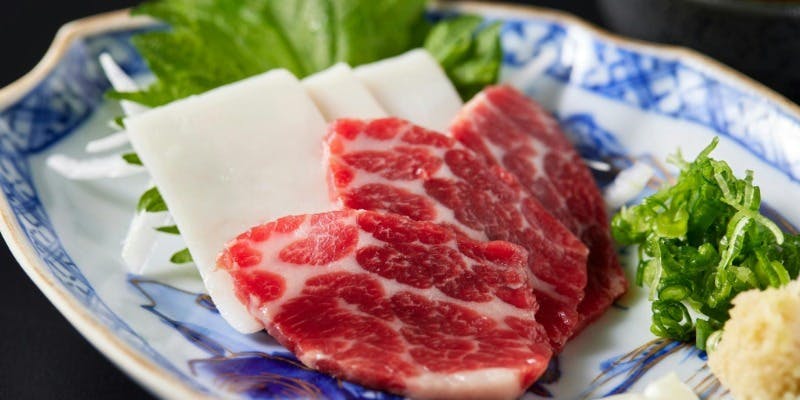 創作馬肉料理と馬刺し盛り合わせコース