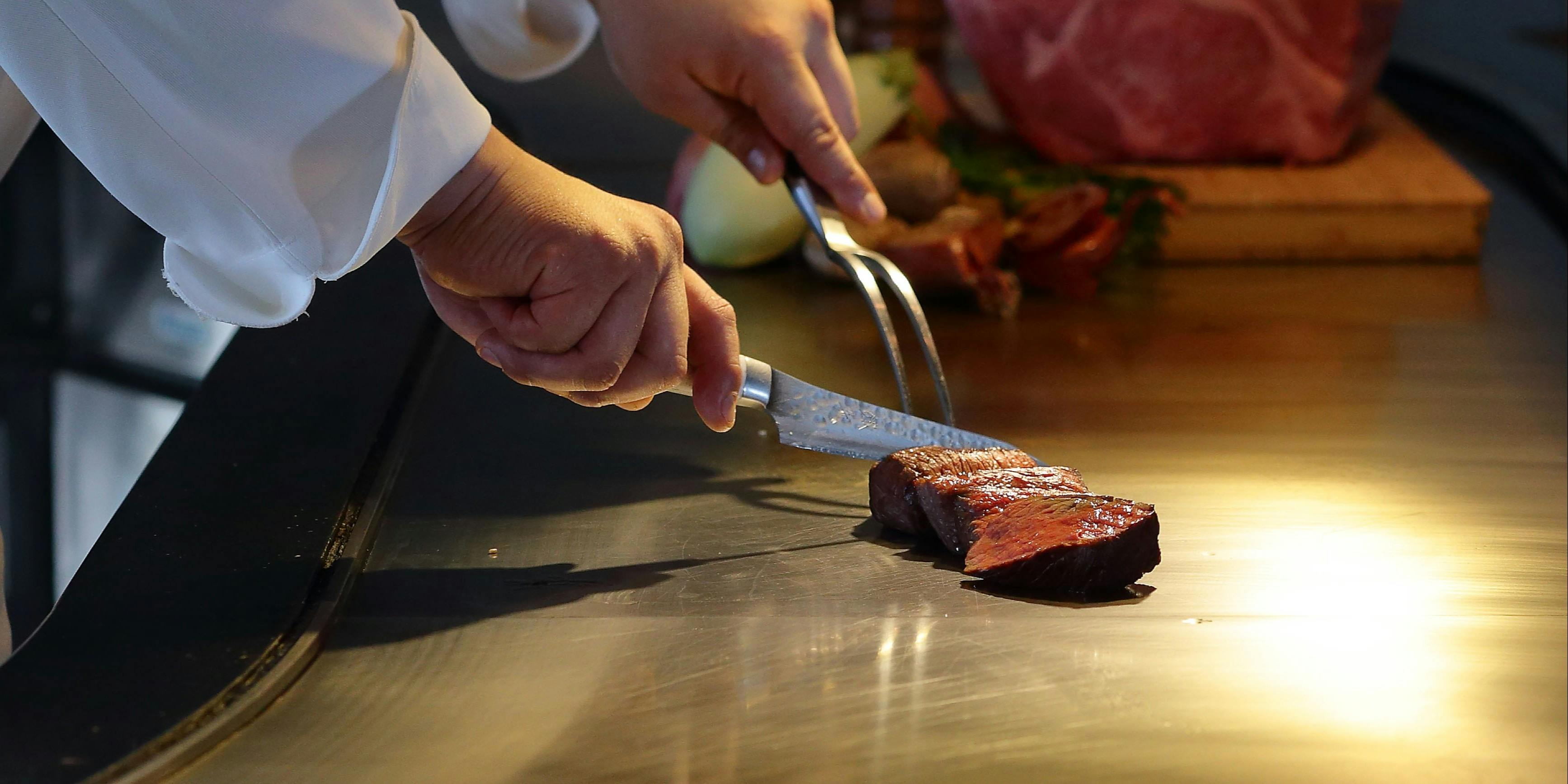 鉄板焼 泉崎／沖縄ハーバービューホテル - 画像3