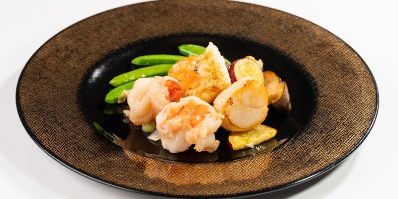 【榮華コース】本格窯焼きチャーシューやフカヒレスープなど全8品（個室確約）