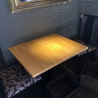 落ち着いた雰囲気で温かみのある空間