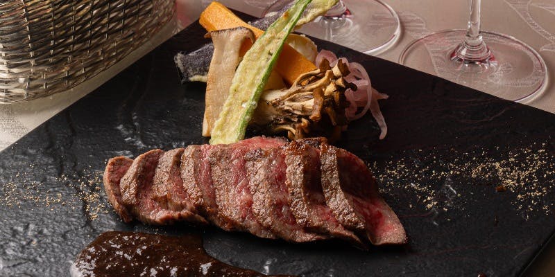 【神戸牛ペアコース】神戸牛の前菜・赤ワイン煮込み・メインは神戸牛ステーキ