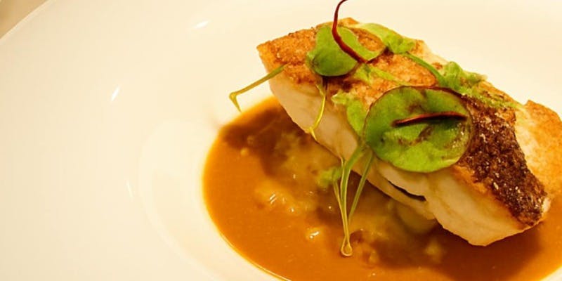 【スペシャルコース】アミューズ、前菜、Wメインなど（18時入店）