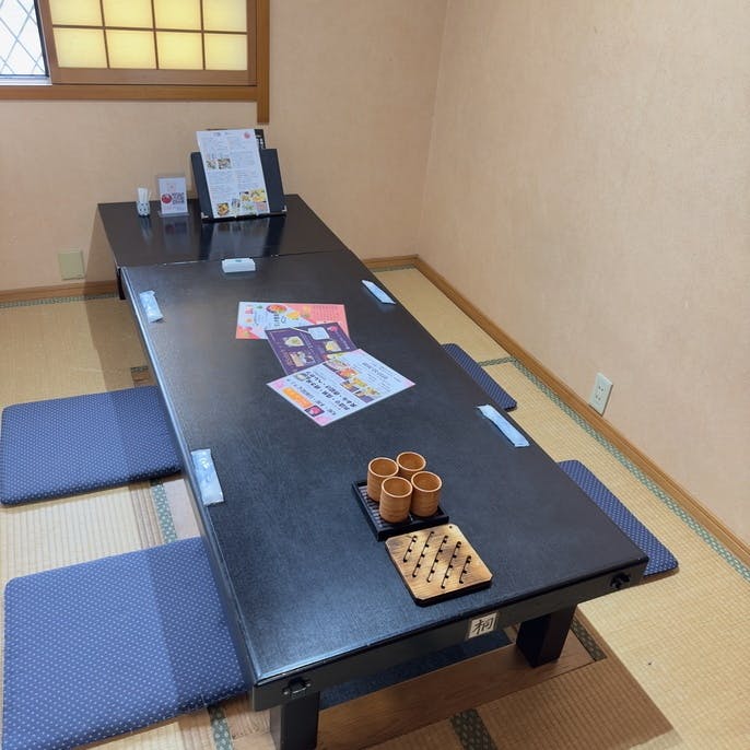 和の趣を感じる座敷席