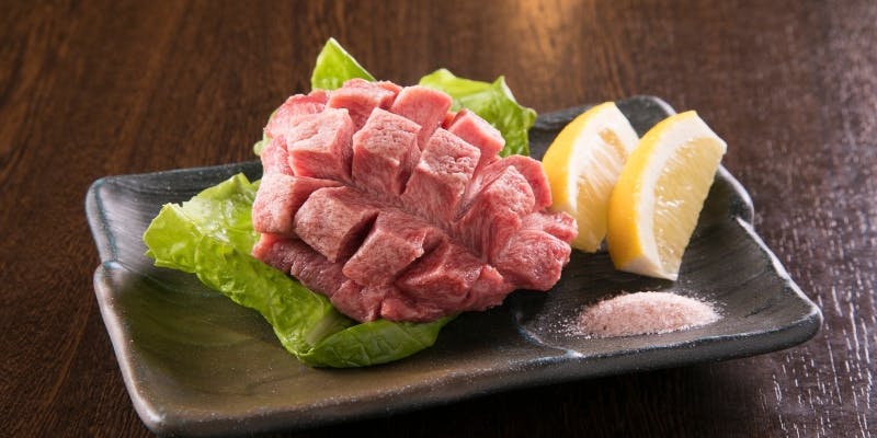 【90分飲み放題付】特選赤身厳選部位10種×名物厚切りタン等を堪能！赤身三昧コース（全7品）