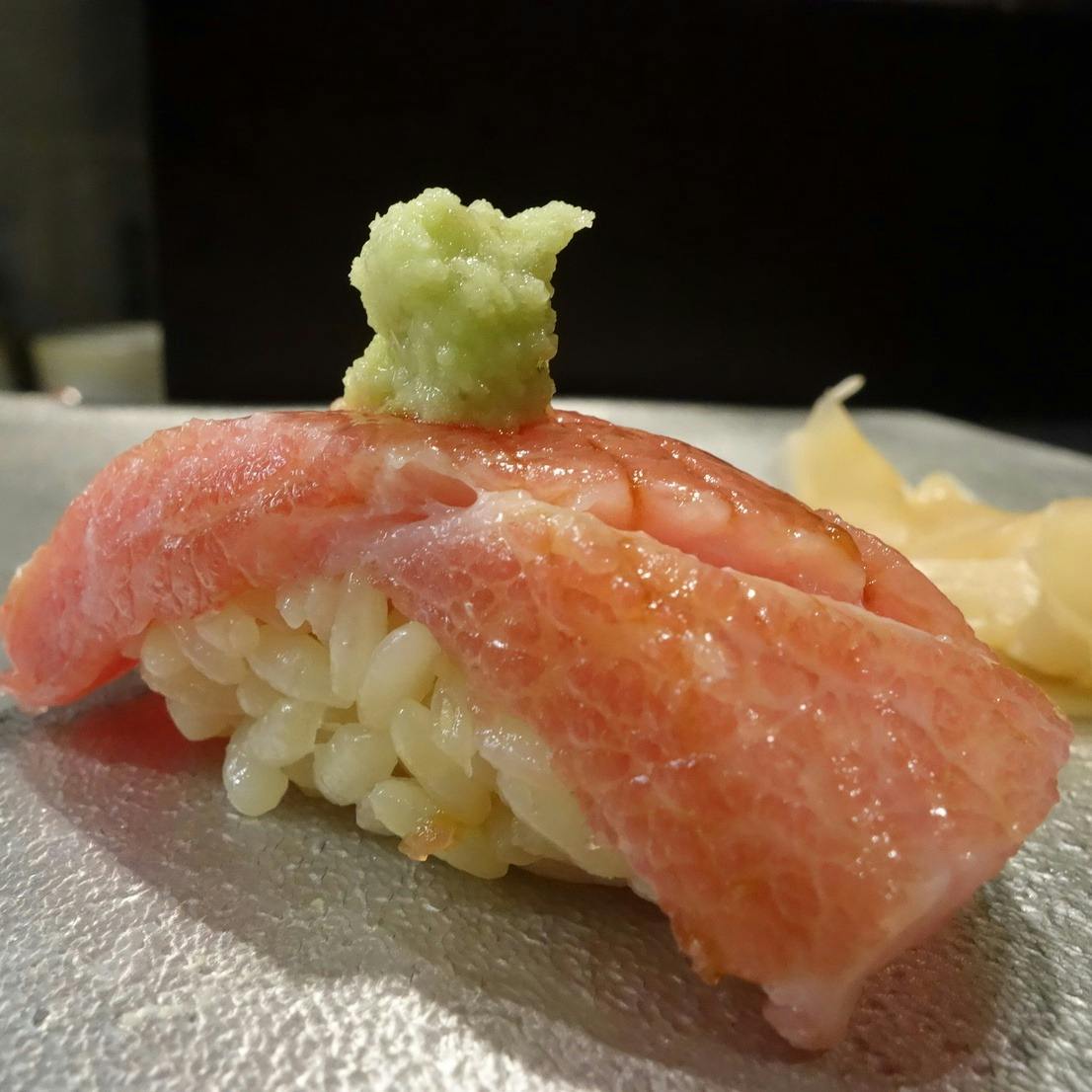 季節の新鮮な食材を使用