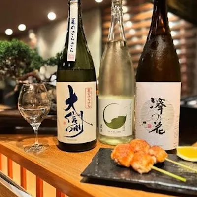 厳選した信州の地酒やワイン。自慢のセレクションを味わい尽くす