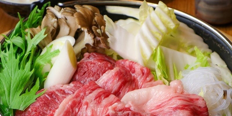 鍋【熟れコース】黒毛和牛すき煮×熟成魚等 全8品＋土～木3時間/金・祝前日2.5時間飲み放題