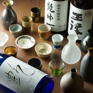 豊富な日本酒と飲み放題プラン
