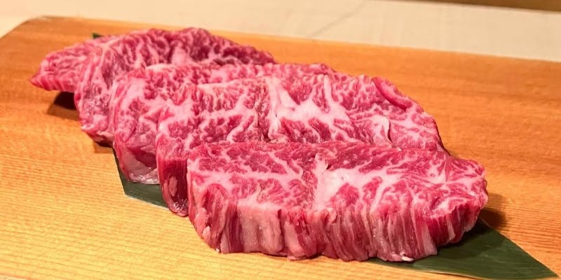 【厳選・近江牛コース】本日のおまかせ3品、特選近江牛サーロインステーキなど