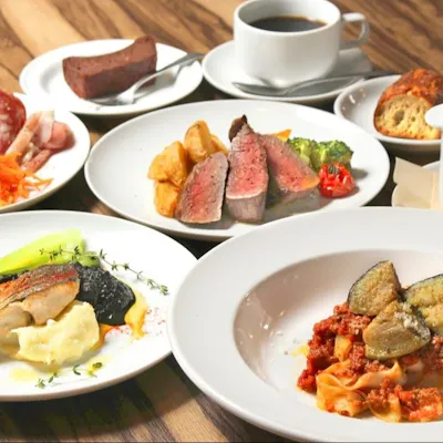 初めての方におすすめ!定番メニューを堪能できる「本町料理店」お試しコース。