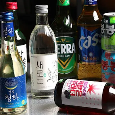 種類豊富なドリンク:韓国酒で乾杯