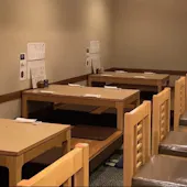 とりやき八