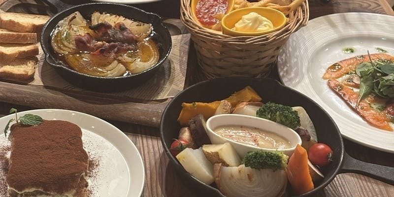 【女子会飲み放題付コース】ローストビーフ・カルボナーラなど女性に人気の6品コース（4名～）