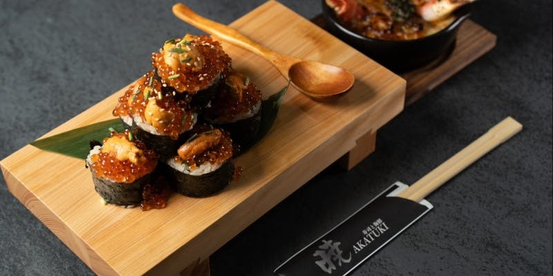 【特上暁シェアコース】特上お造り7種盛り,トロサーモンいくら塩レアカツ等（全9品）＋飲み放題