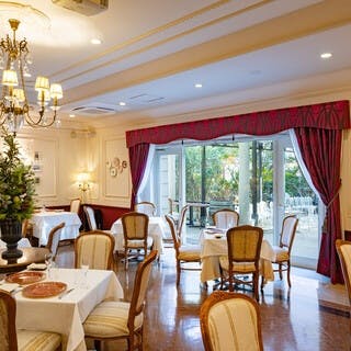 南フランスの邸宅を思わせる優雅な空間