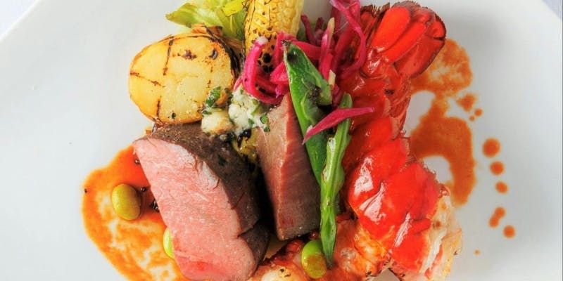 【スペシャルランチ】前菜、スープ、パスタ、メイン、デザートの全7品