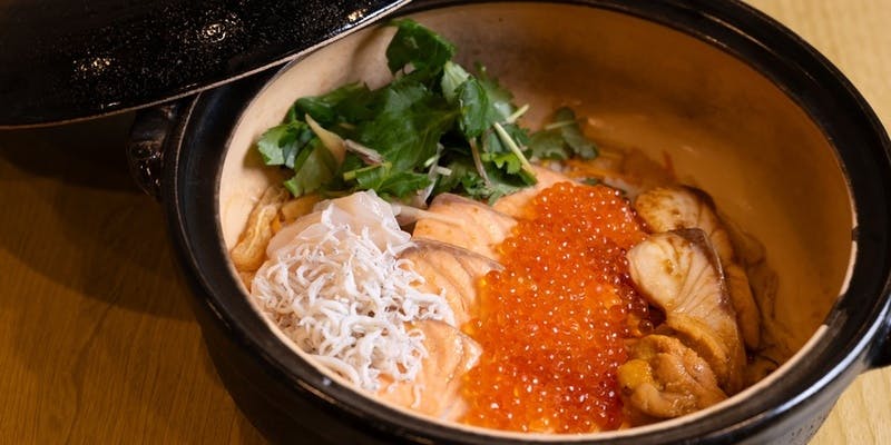 【特上暁シェアコース】お造り7種盛り、トロ鯖の塩焼き、海鮮の釜飯極等（全8品）＋飲み放題