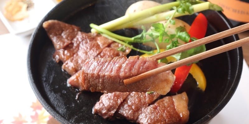 極上神戸牛ステーキなどの上質で多彩な料理を心ゆくまで楽しむ「神戸ビーフコース」