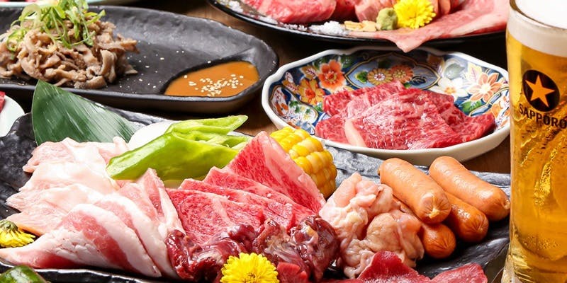 【平日限定】国産焼肉4種にハラミや生センマイなどお酒によく合うラインナップのコース